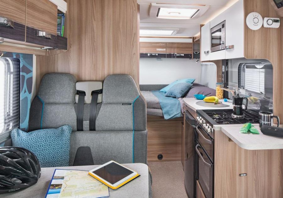 Интерьер Swift Motorhomes Rio 325 2016 года  (фото 3 из 3)